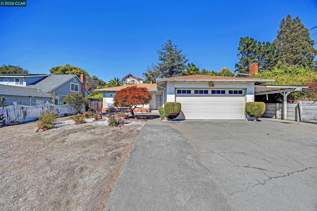 972 Tara Hills Dr DR