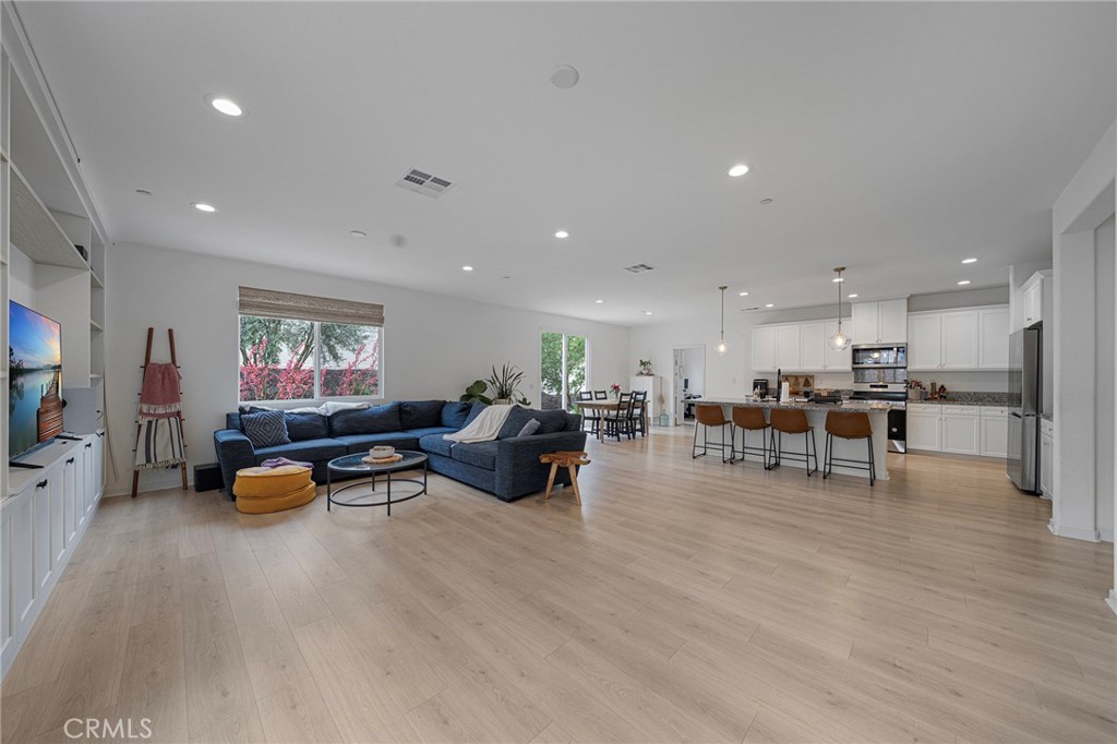 31467 Mosaic Court