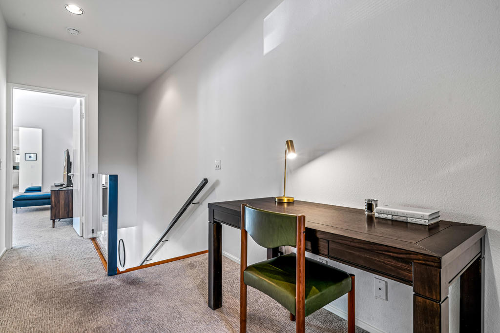 48 @ Arenas - Residential