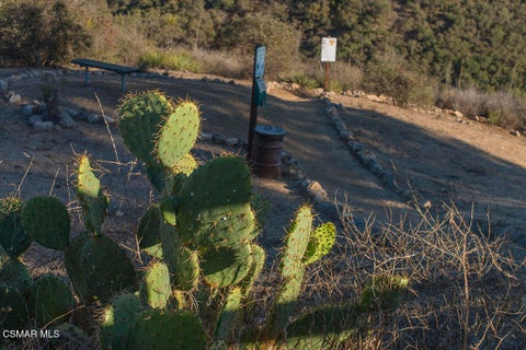 Tiny photo for 2676 Castillo Circle, Thousand Oaks, CA 91360 (MLS # 226004836)
