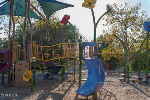 Tiny photo for 2676 Castillo Circle, Thousand Oaks, CA 91360 (MLS # 226004836)
