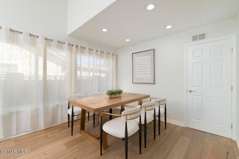 Tiny photo for 2676 Castillo Circle, Thousand Oaks, CA 91360 (MLS # 226004836)