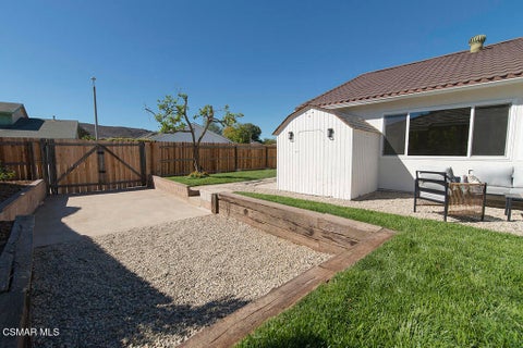 Tiny photo for 2676 Castillo Circle, Thousand Oaks, CA 91360 (MLS # 226004836)