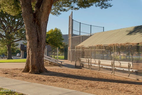 Tiny photo for 2676 Castillo Circle, Thousand Oaks, CA 91360 (MLS # 226004836)