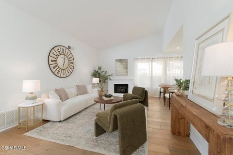 Tiny photo for 2676 Castillo Circle, Thousand Oaks, CA 91360 (MLS # 226004836)
