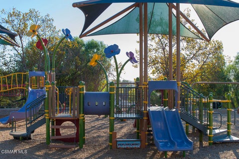 Tiny photo for 2676 Castillo Circle, Thousand Oaks, CA 91360 (MLS # 226004836)