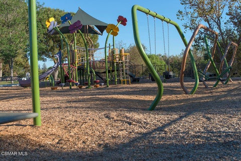Tiny photo for 2676 Castillo Circle, Thousand Oaks, CA 91360 (MLS # 226004836)