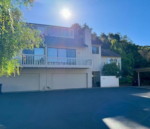 Photo of 9665 Willow Court, Carmel Valley, CA 93923 (MLS # ML82026128)