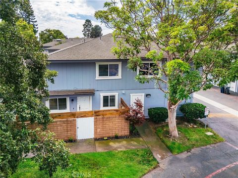 16396 Vista Roma Huntington Beach CA 92649