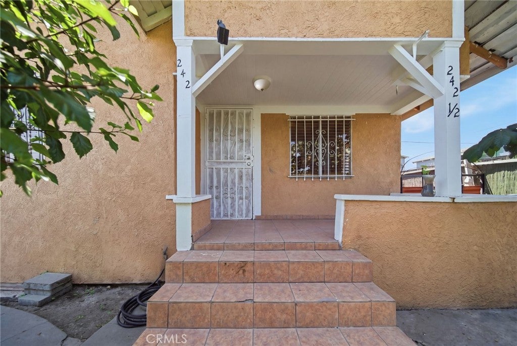 Photo of 242 W 88th ST, Los Angeles, CA 90003 (MLS # PW26181144)