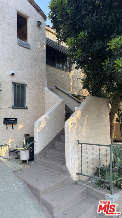 3109 Berkeley Avenue