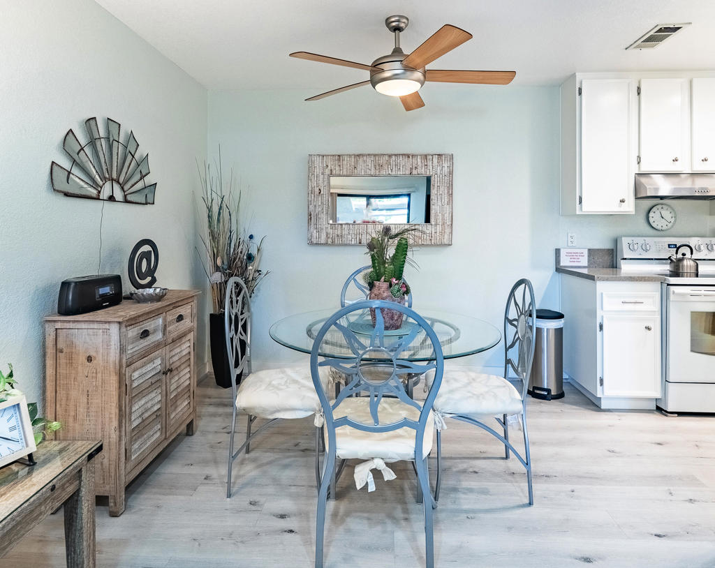 2820 N Arcadia Court 104