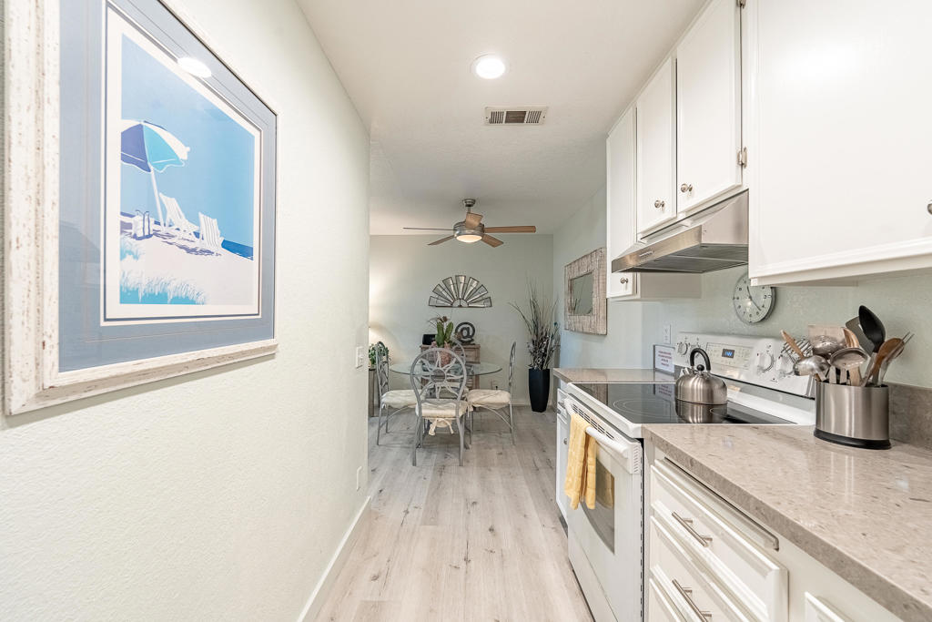 2820 N Arcadia Court 104