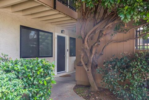 Photo of 185 Union Avenue #35, Campbell, CA 95008 (MLS # ML82042857)