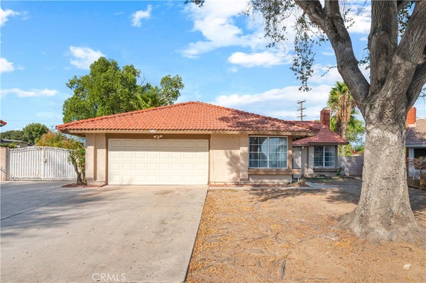 105 S LAMARR ST, RIALTO, CA 92376 - Image 73acaa3b4039856ba1fd33dbf4baadd3/3672860819
