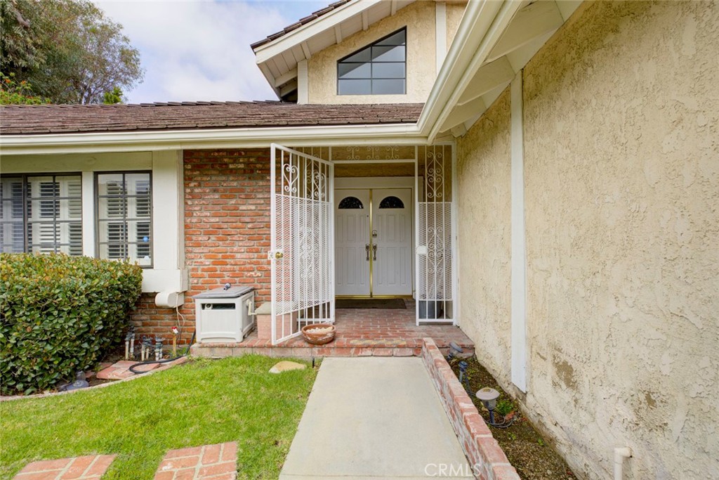 10437 Sunnybrae