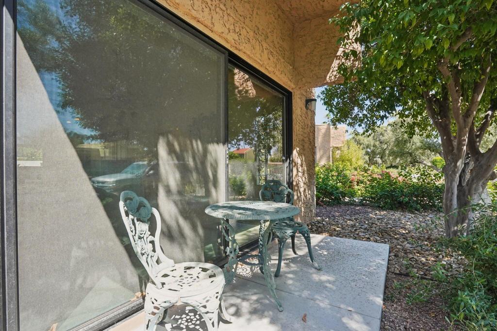 2201 Los Patos Drive