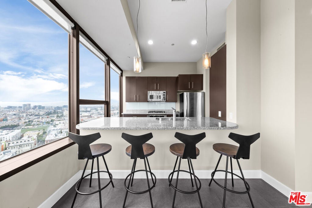 1100 Wilshire Boulevard 2411