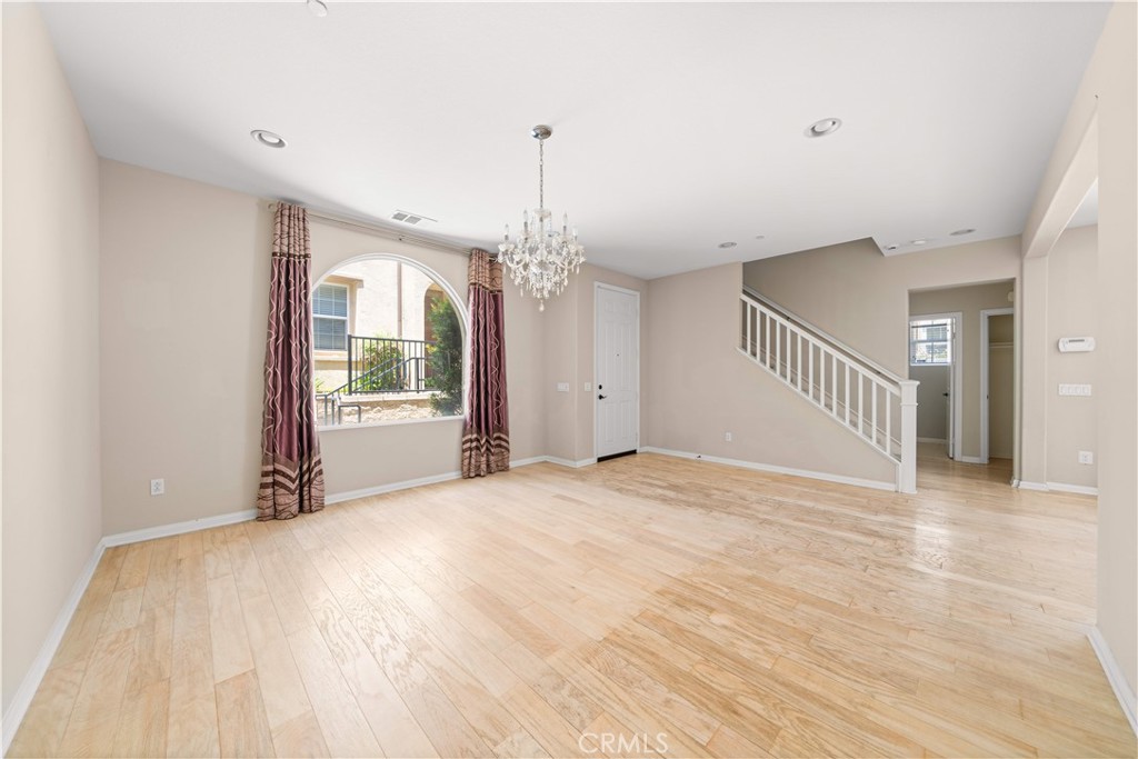 352 Golden Bear Ln