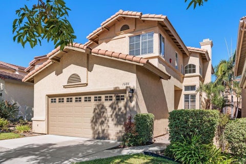 Photo of 1606 Wesley Way, Vista, CA 92081 (MLS # NDP2609671)