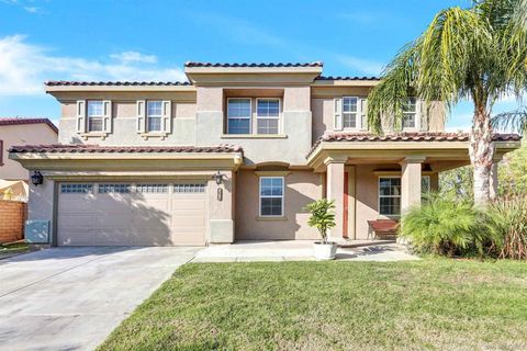 1071 Paintbrush Trl Hemet CA 92545