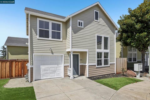 Photo of 2452 Casa Ct CT, Oakland, CA 94605 (MLS # 41144122)