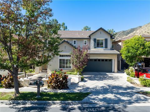 Photo of 17 Shady Cove Court, Azusa, CA 91702 (MLS # CV25250479) Photo of 17 Shady Cove Court, Azusa, CA 91702 (MLS # CV25250479)