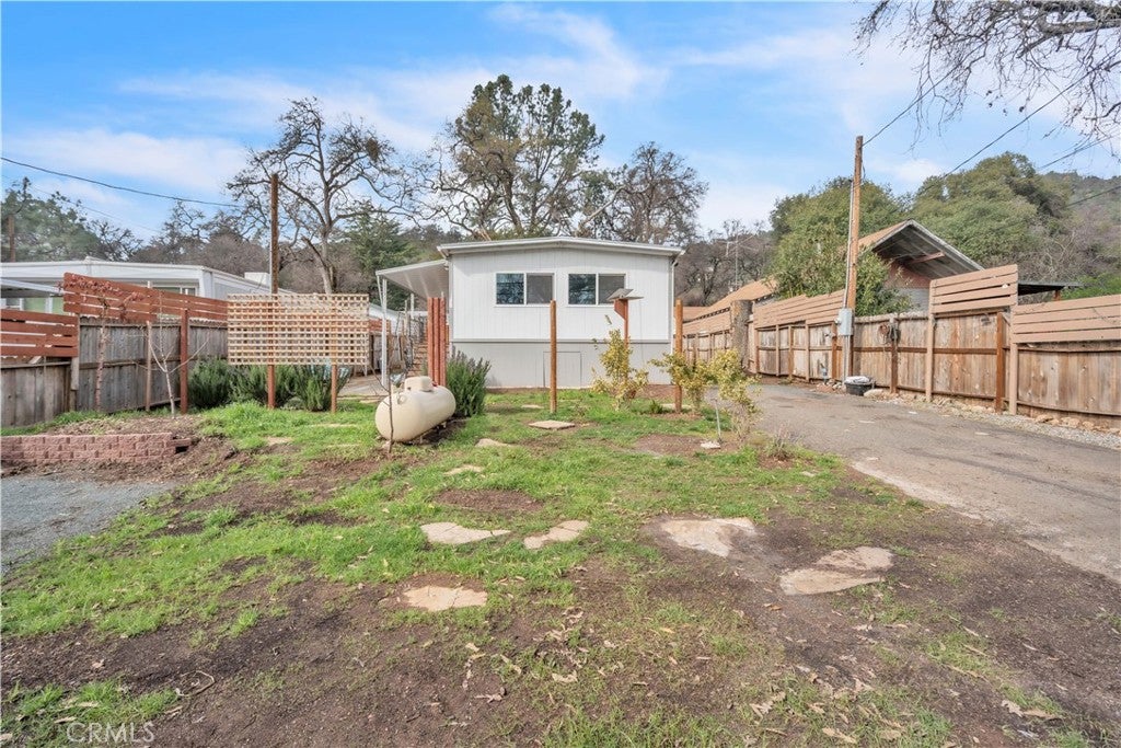 9950 E Highway 20