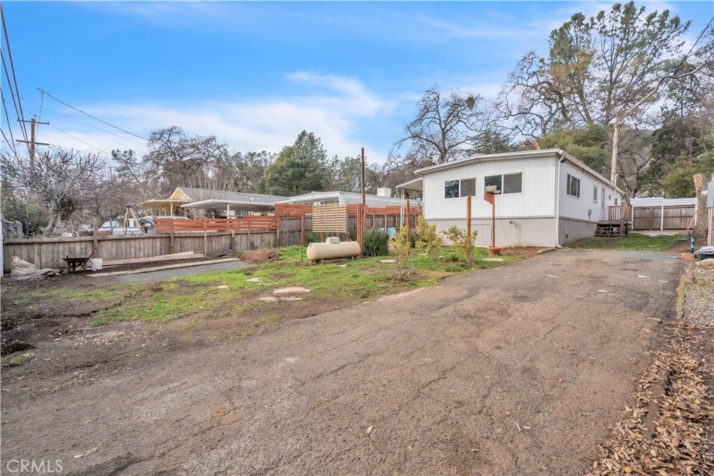 9950 E Highway 20
