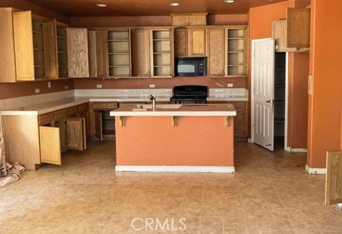 6633 Meadowlark