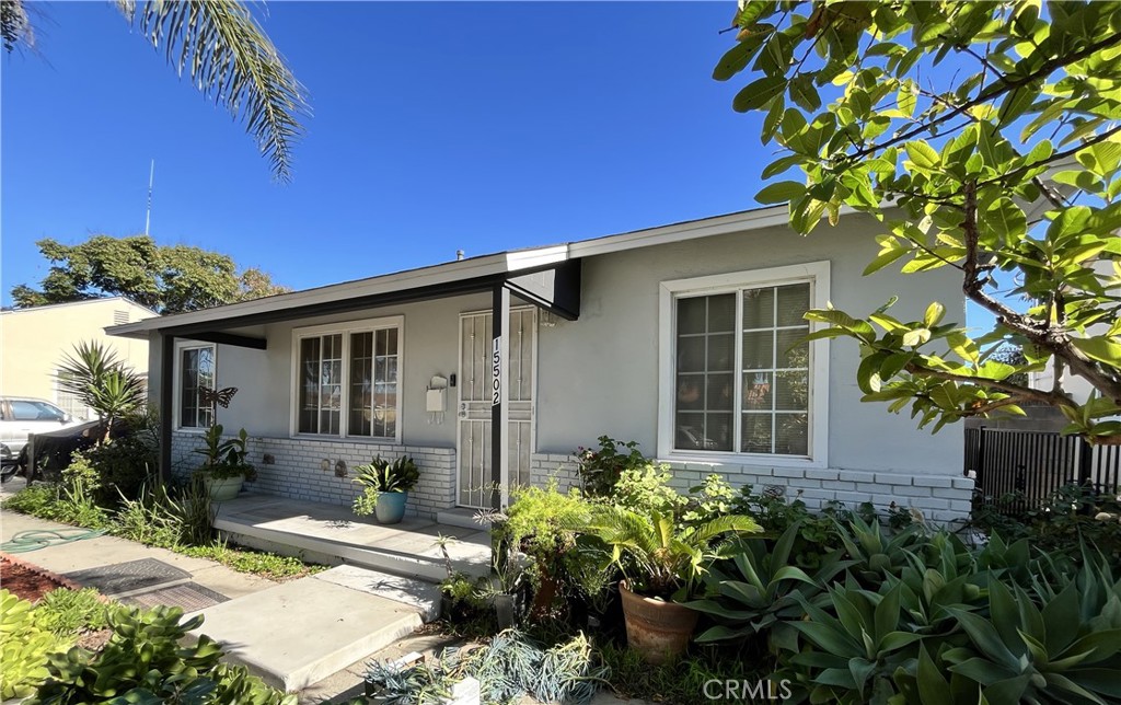 15502 Halcourt Avenue