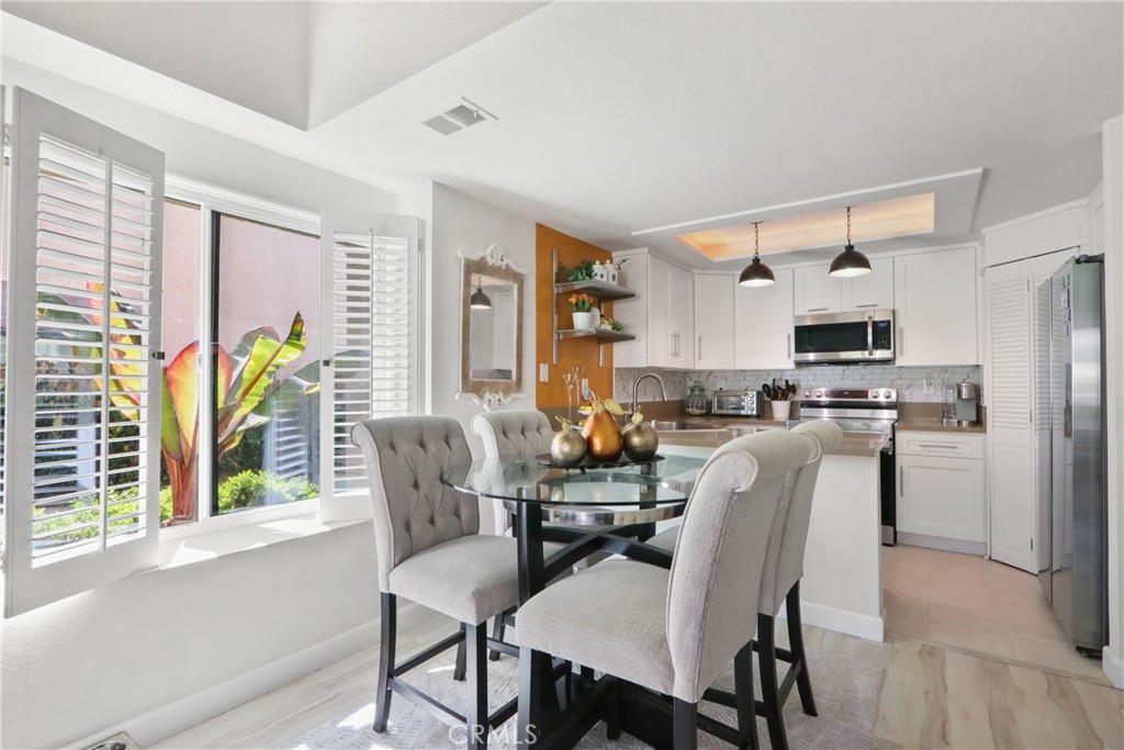 87 Martinique Street 302