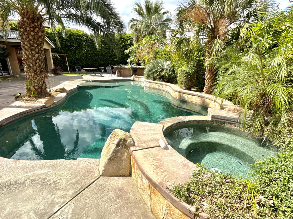 Bella Vida - Residential Lease