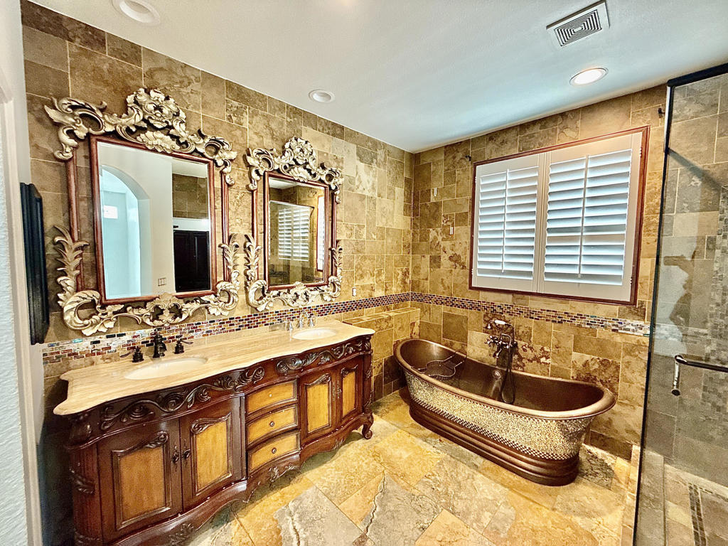 Bella Vida - Residential Lease