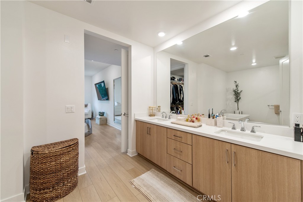 Lexington - Residential