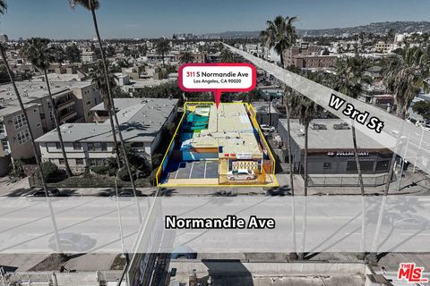 Photo of 311 S Normandie Avenue, Los Angeles, CA 90020 (MLS # 26666627)