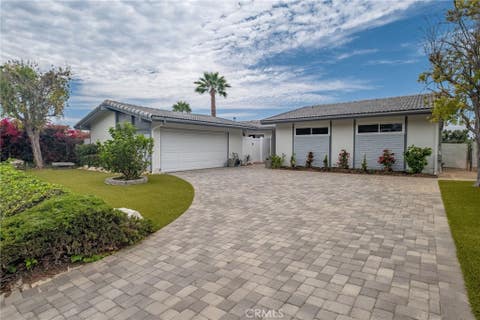 Photo of 32221 Sea Raven Drive, Rancho Palos Verdes, CA 90275 (MLS # PV26153651)