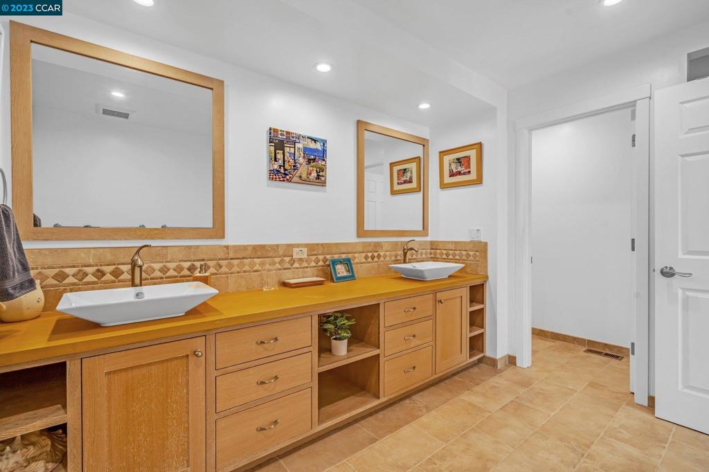 Not Listed - Residential