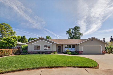 Photo of 529 Oak Mill Court, Chico, CA 95926 (MLS # SN26068757)