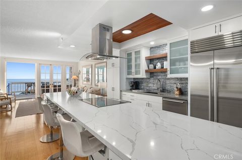 Tiny photo for 716 Cliff Drive, Laguna Beach, CA 92651 (MLS # OC25232421)