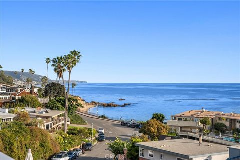 Tiny photo for 716 Cliff Drive, Laguna Beach, CA 92651 (MLS # OC25232421)