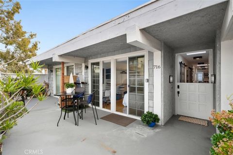 Tiny photo for 716 Cliff Drive, Laguna Beach, CA 92651 (MLS # OC25232421)