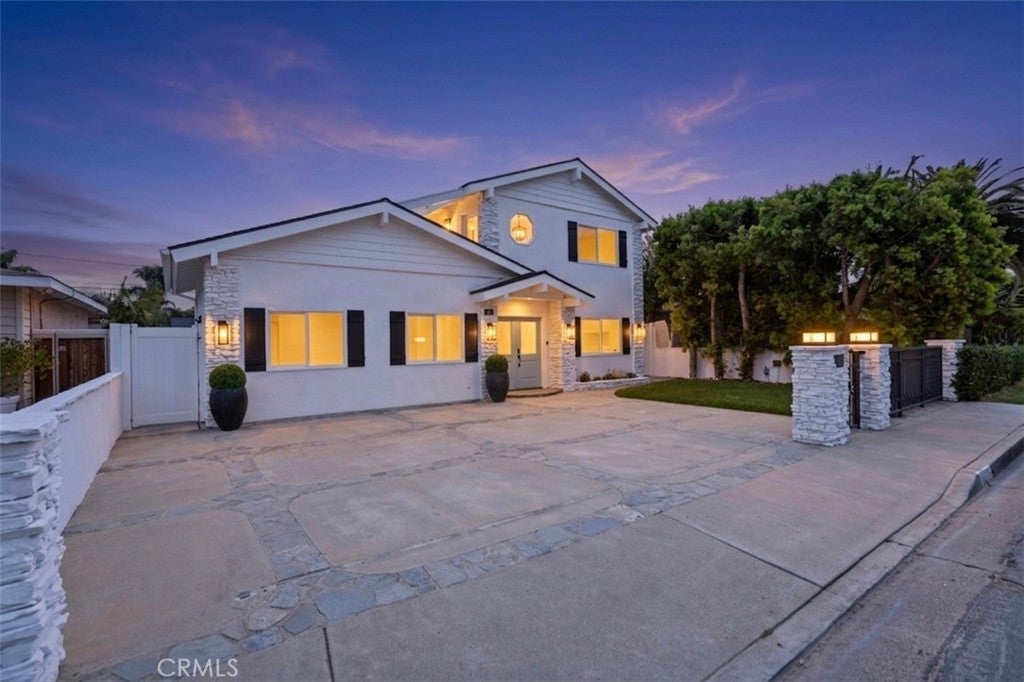 394 Magnolia Street