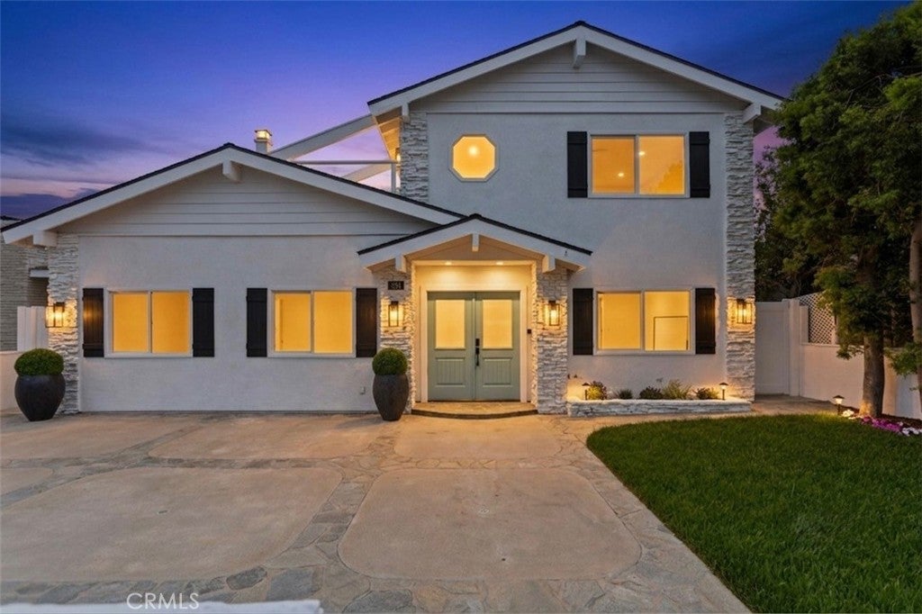 394 Magnolia Street