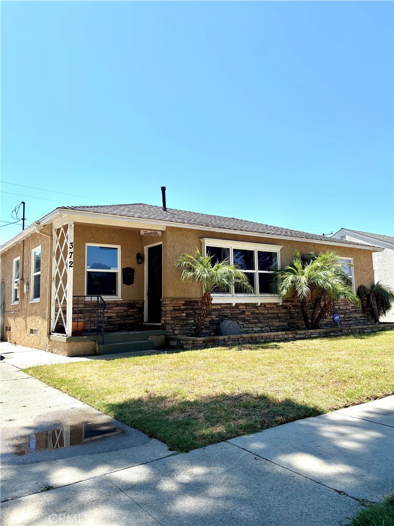 Home for sale!! Welcome to North Long Beach. This 3 bedroom 1 bath home is located in a quiet tree line street. There is a large backyard that is waiting for the next owner to maximize it's potential. Close to schools, parks, its the perfect setting. Location is central to everything, the beach, the mall, LAX, SoFi Stadium, Downtown Los Angeles, and of course, Downtown Long Beach.
