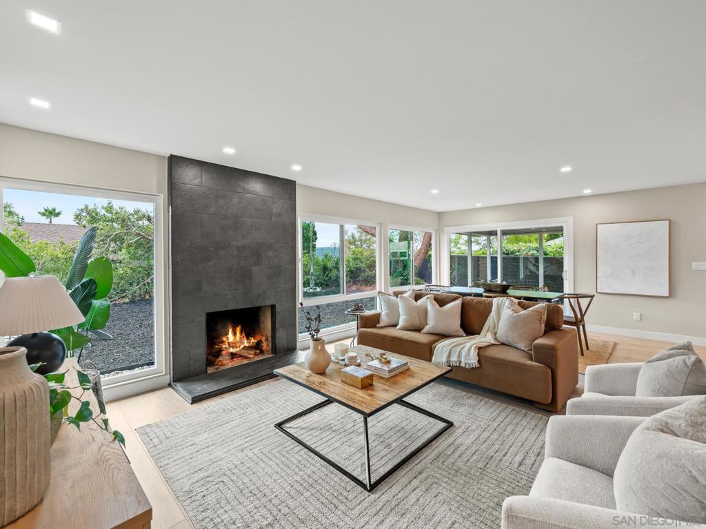 14793 Penasquitos Dr