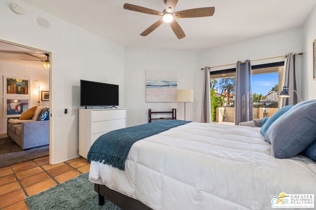 Villa Caballeros - Residential