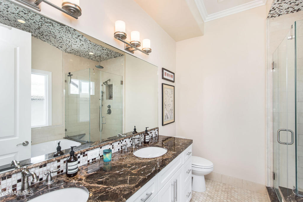 custom - 4179 - Residential