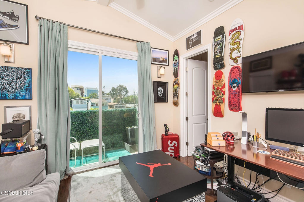 custom - 4179 - Residential