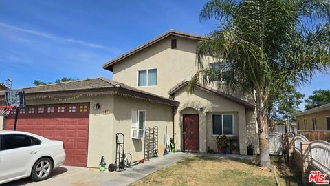 Photo of 944 Fernando Street, Colton, CA 92324 (MLS # 26674217)